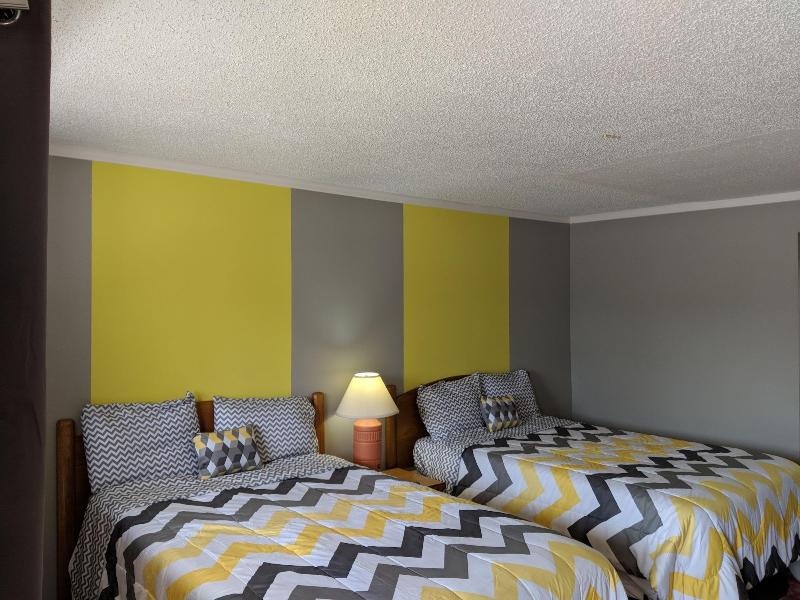 Belle-Aire Motel image
