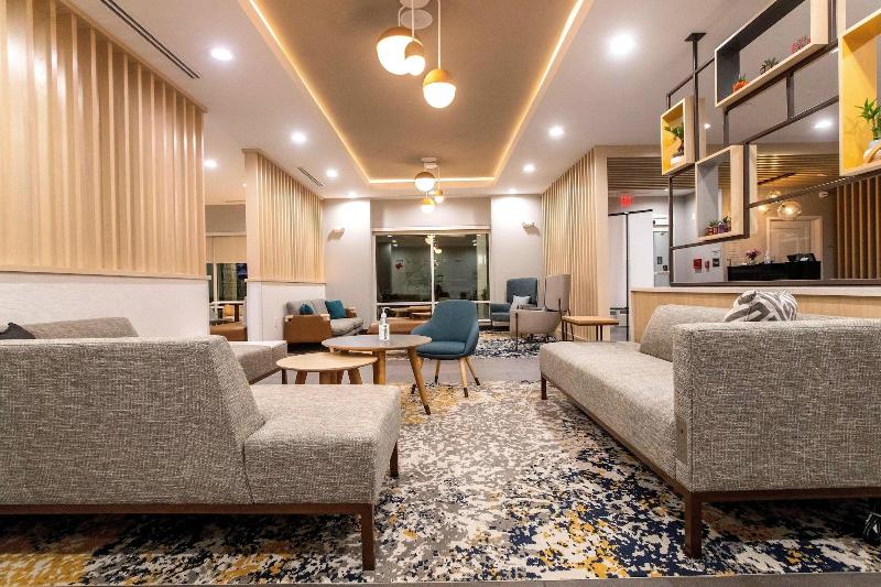 Towneplace Suites By Marriott Houston Conroe image