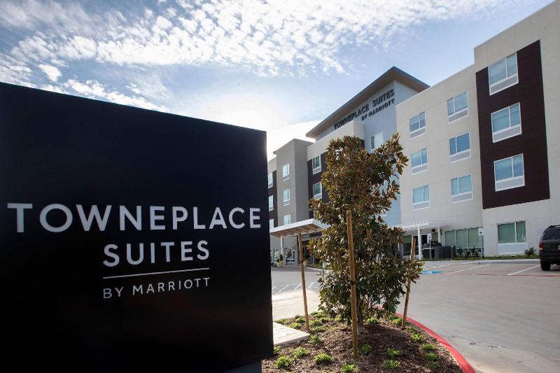 Towneplace Suites By Marriott Houston Conroe image
