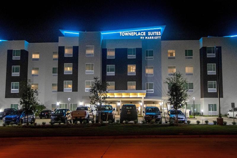 Towneplace Suites By Marriott Houston Conroe image