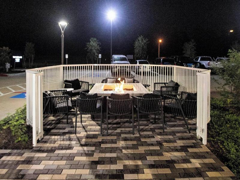 Towneplace Suites By Marriott Houston Conroe image
