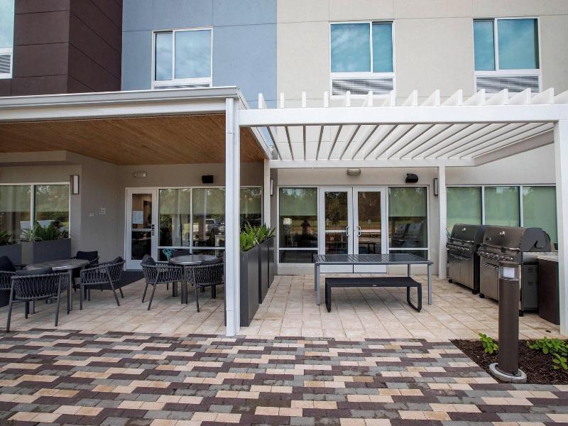 Towneplace Suites By Marriott Houston Conroe image