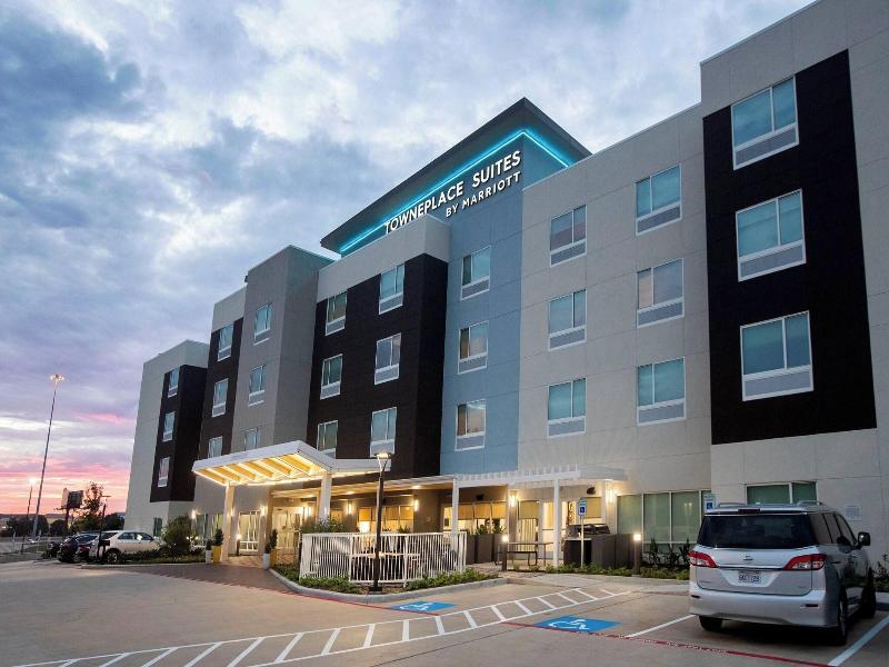 Towneplace Suites By Marriott Houston Conroe image