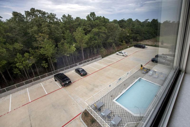 Towneplace Suites By Marriott Houston Conroe image