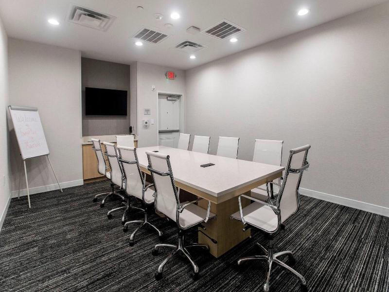 Towneplace Suites By Marriott Houston Conroe image