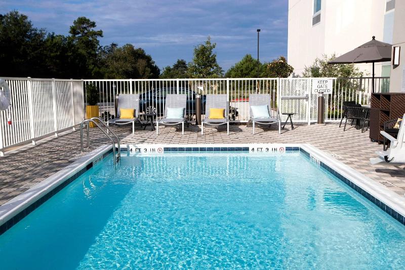 Towneplace Suites By Marriott Houston Conroe image