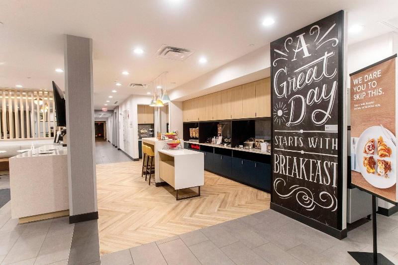 Towneplace Suites By Marriott Houston Conroe image