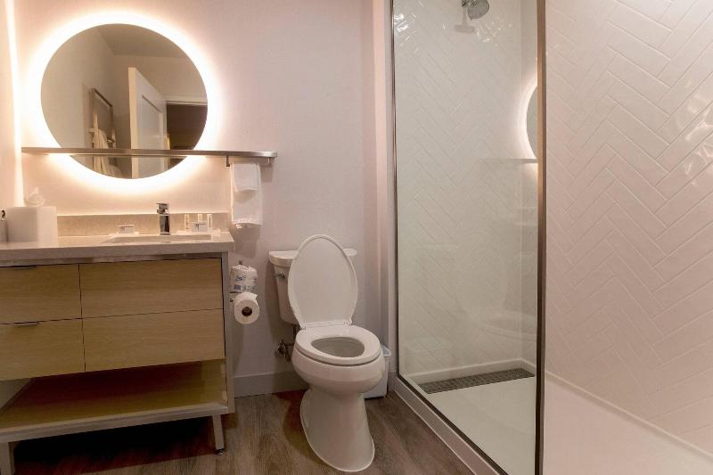 Towneplace Suites By Marriott Houston Conroe image