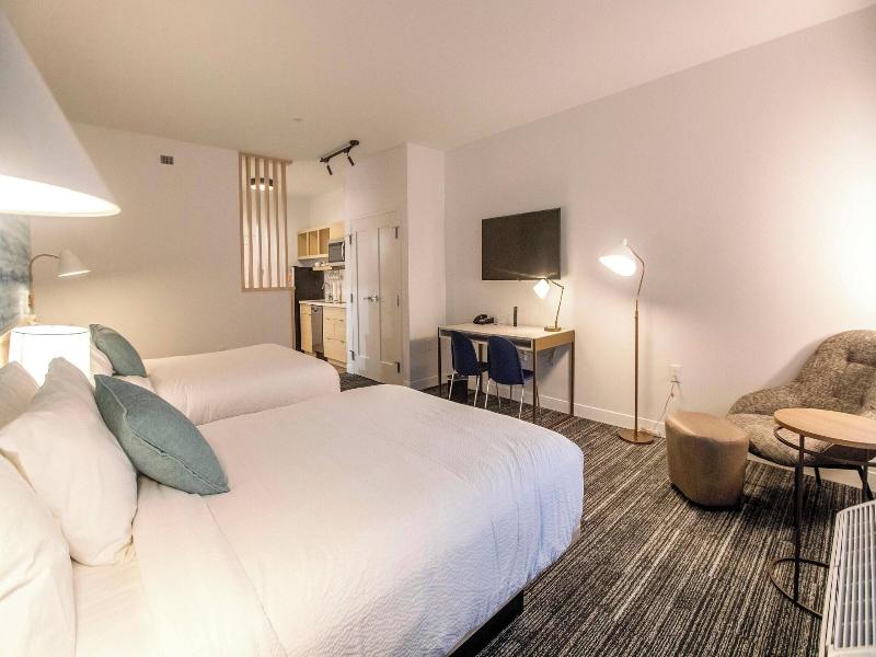 Towneplace Suites By Marriott Houston Conroe image