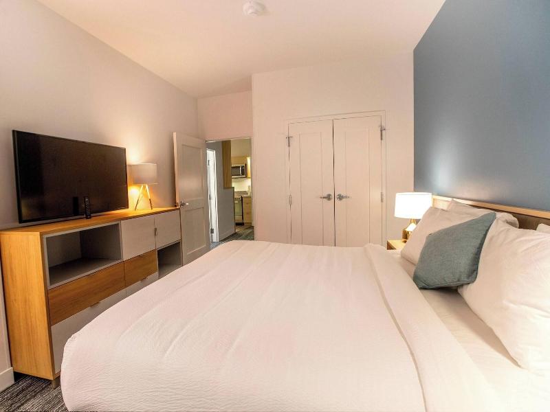 Towneplace Suites By Marriott Houston Conroe image