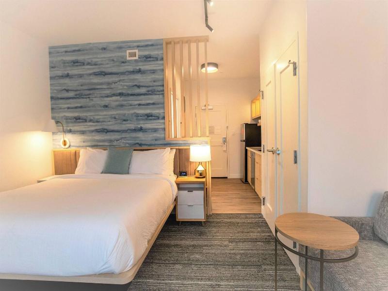 Towneplace Suites By Marriott Houston Conroe image