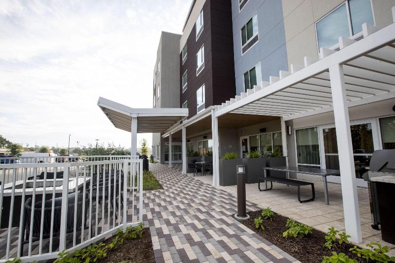 Towneplace Suites By Marriott Houston Conroe image