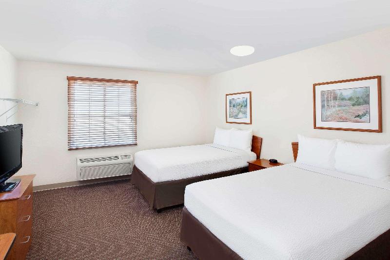 Woodspring Suites Conroe image