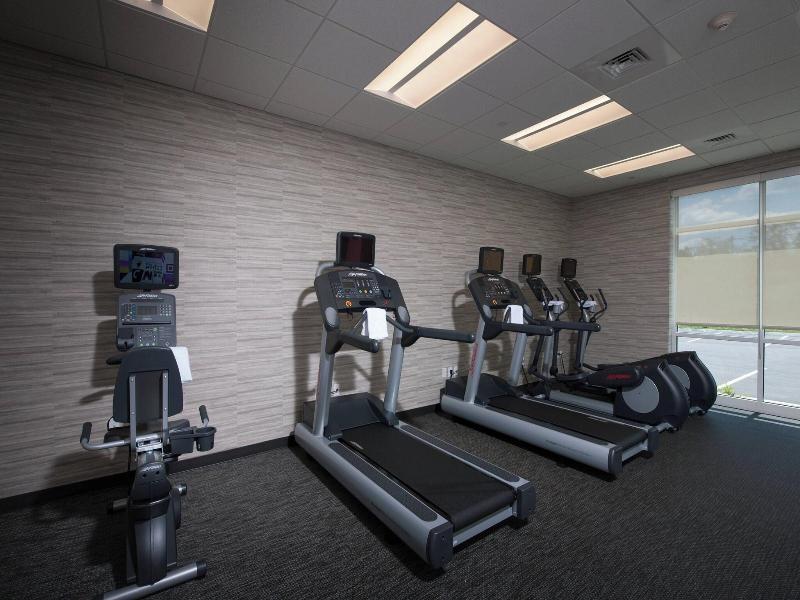 Courtyard By Marriott Boston Littleton image