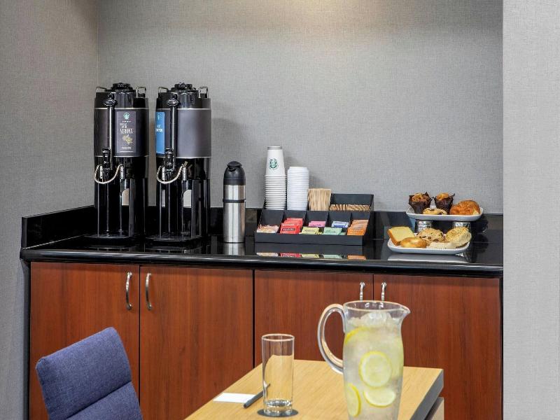 Courtyard By Marriott Boston Andover image