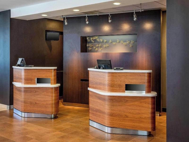 Courtyard By Marriott Boston Andover image