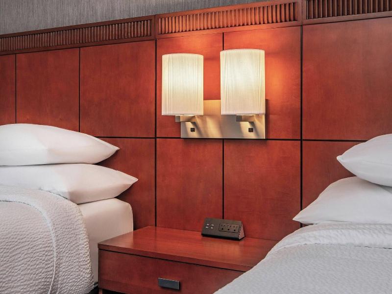 Courtyard By Marriott Boston Andover image
