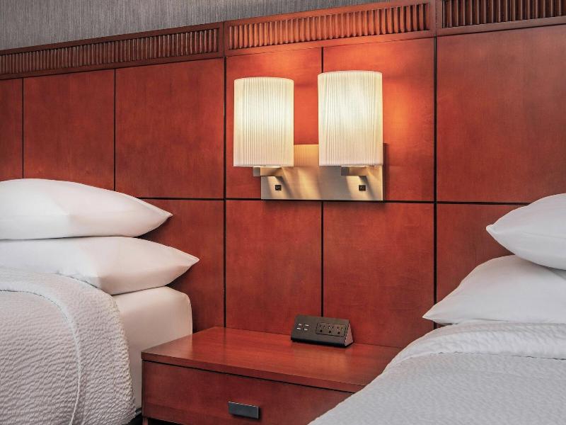 Courtyard By Marriott Boston Andover image