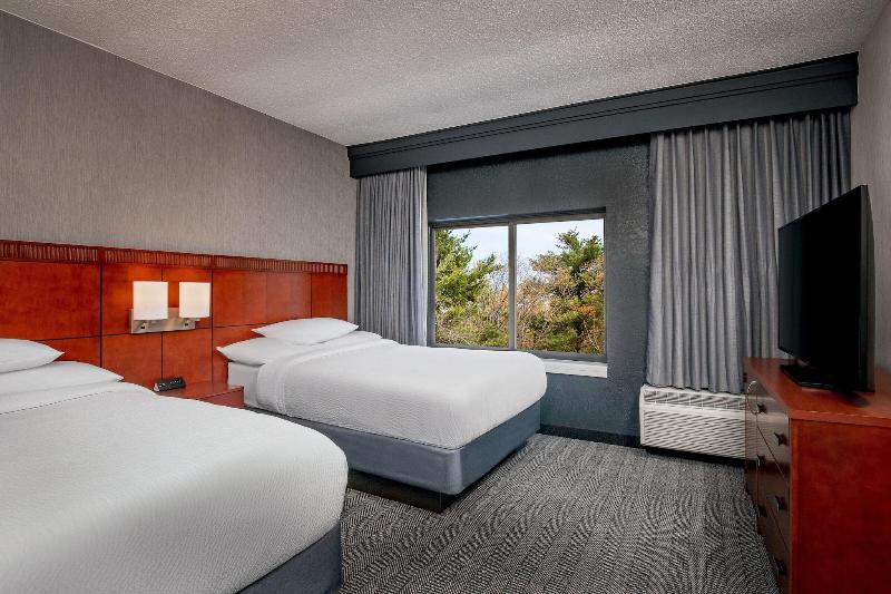 Courtyard By Marriott Boston Andover image
