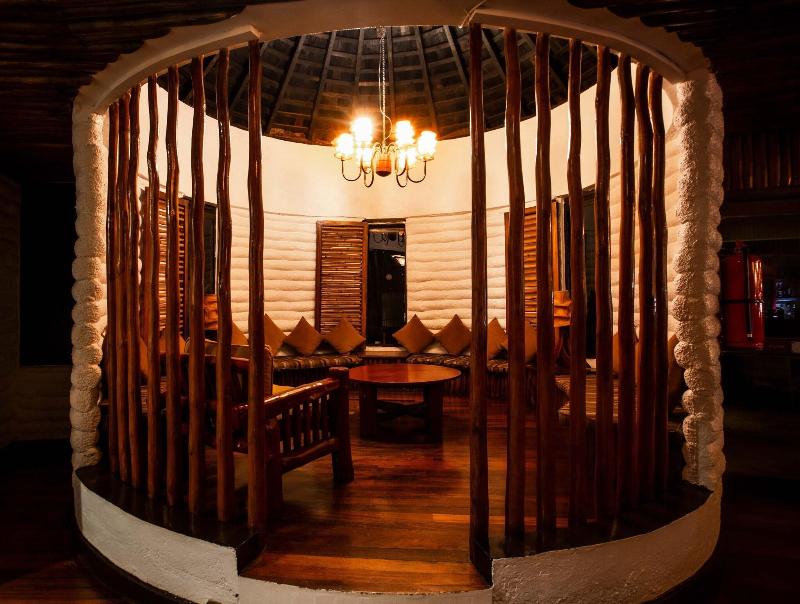 Salt Lick Safari Lodge image