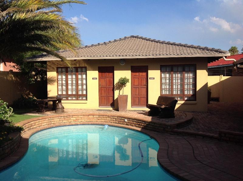 D Vine Guest House — exterior view
