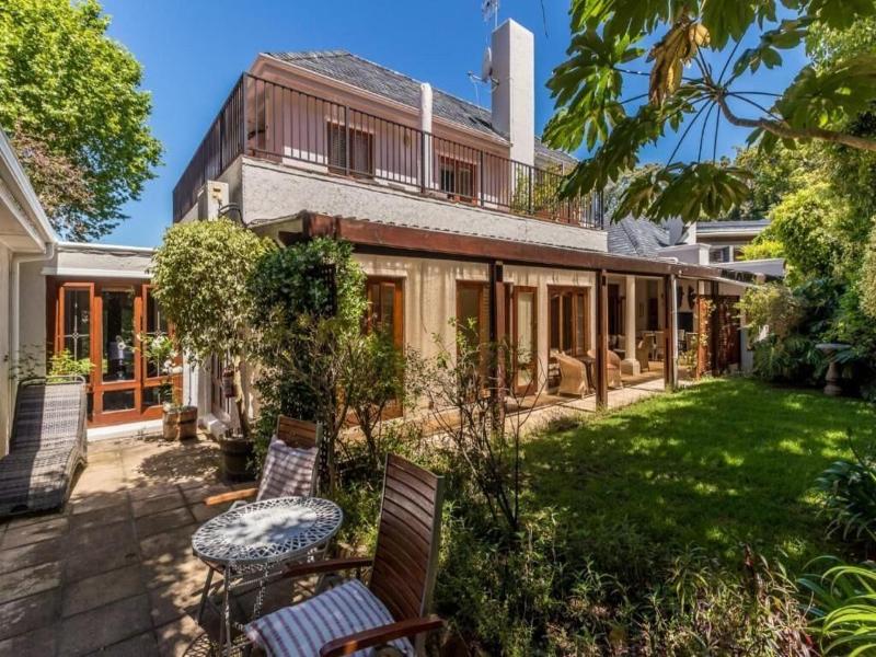 Fernwood Manor image