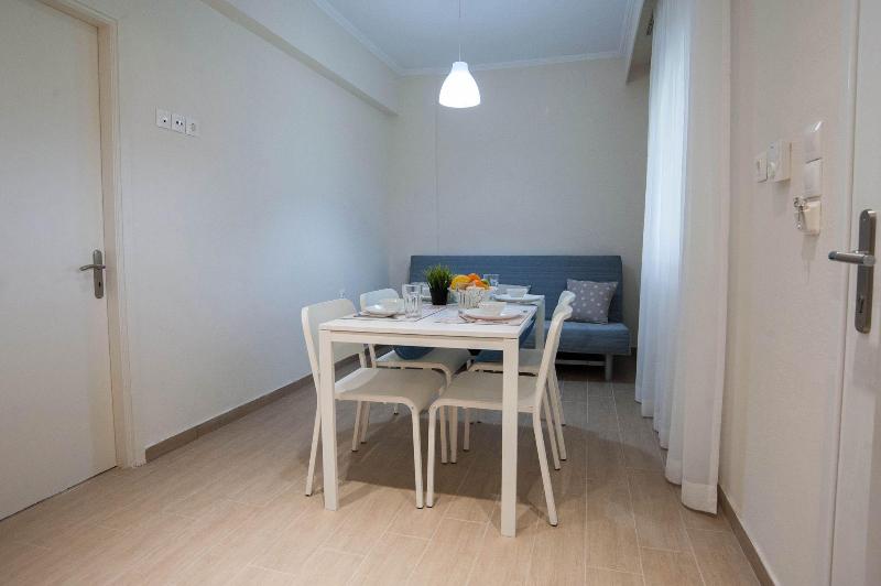 Vanessa's Rooms & Apartments image