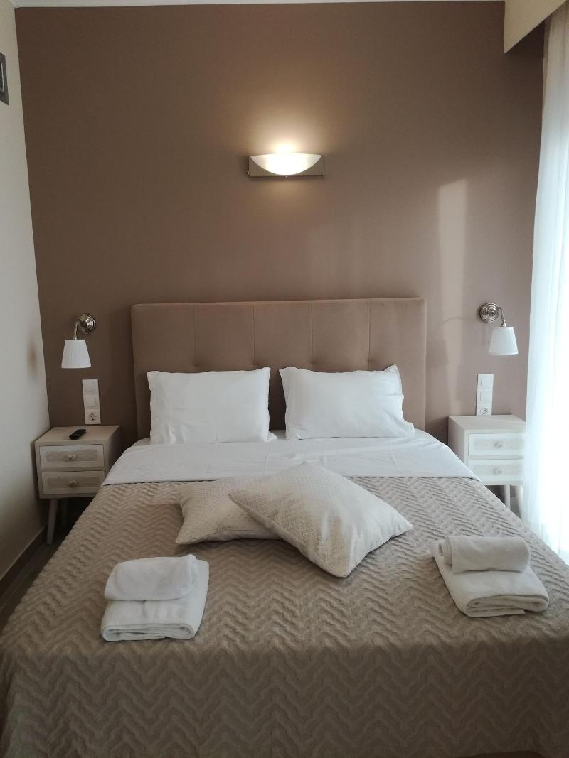 Vanessa's Rooms & Apartments image