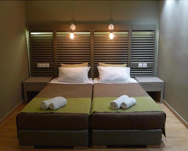 Ampoulos Rooms & Apartments image