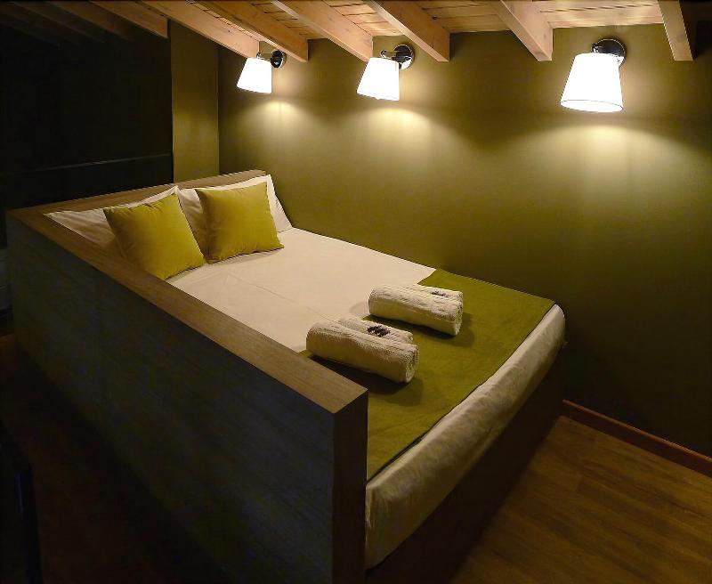 Ampoulos Rooms & Apartments image