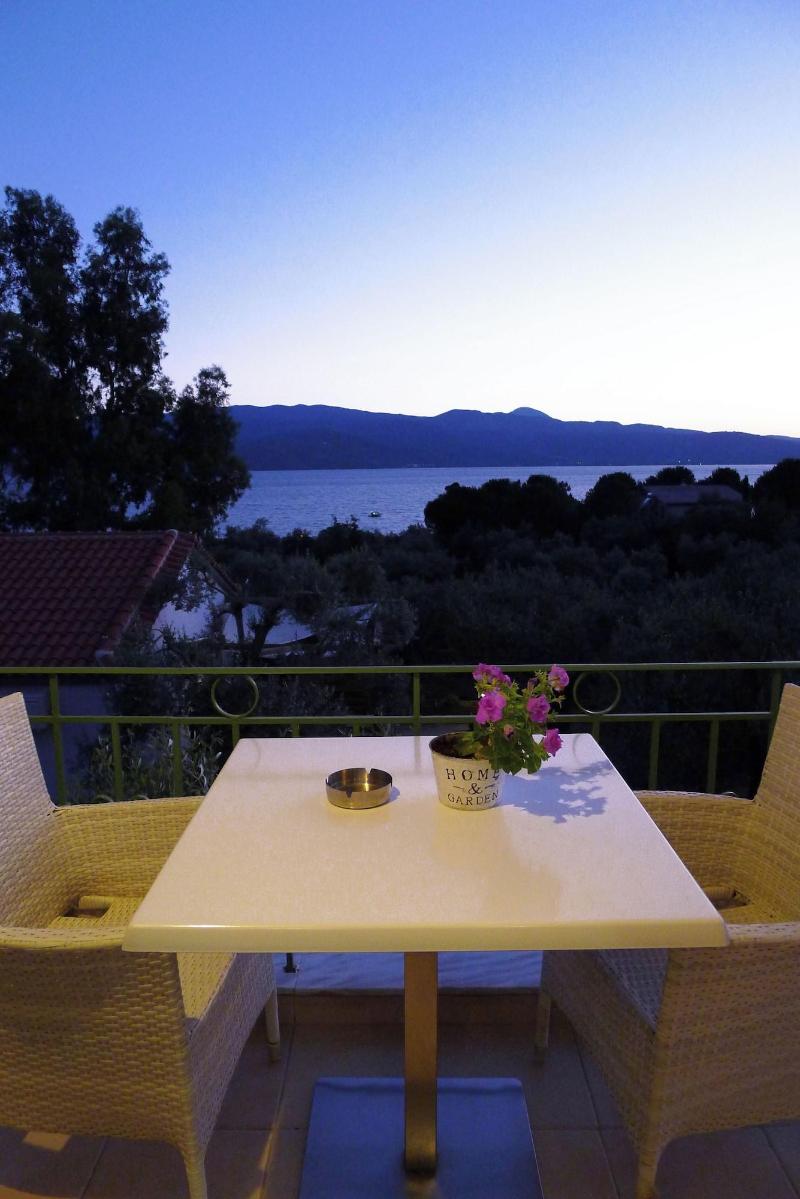Ampoulos Rooms & Apartments image