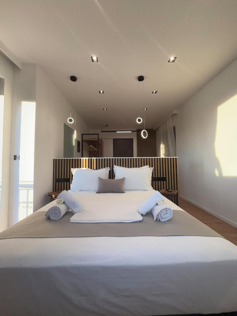 Ampoulos Rooms & Apartments image
