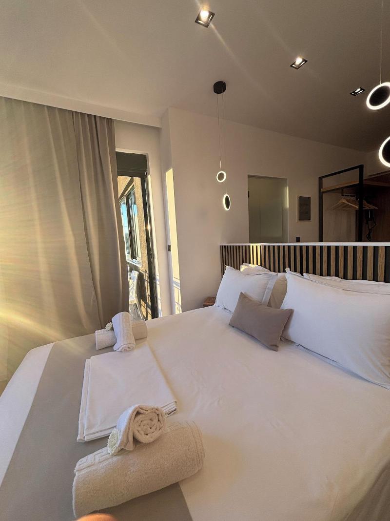 Ampoulos Rooms & Apartments image