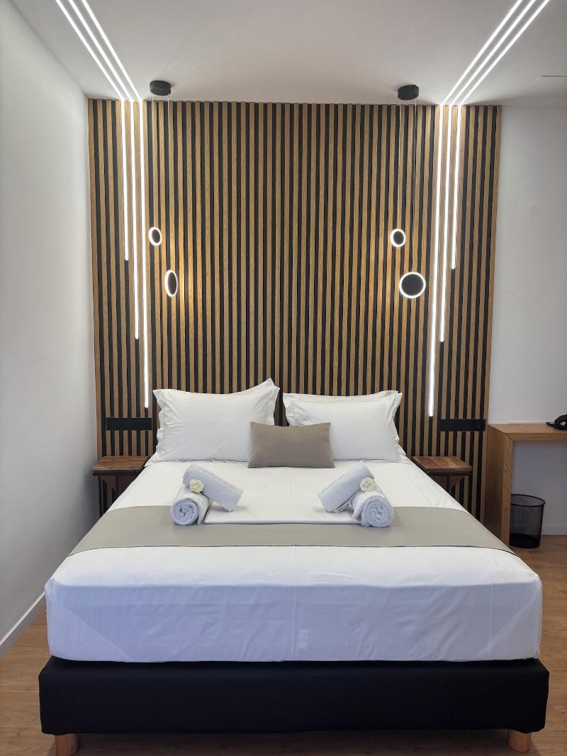 Ampoulos Rooms & Apartments image