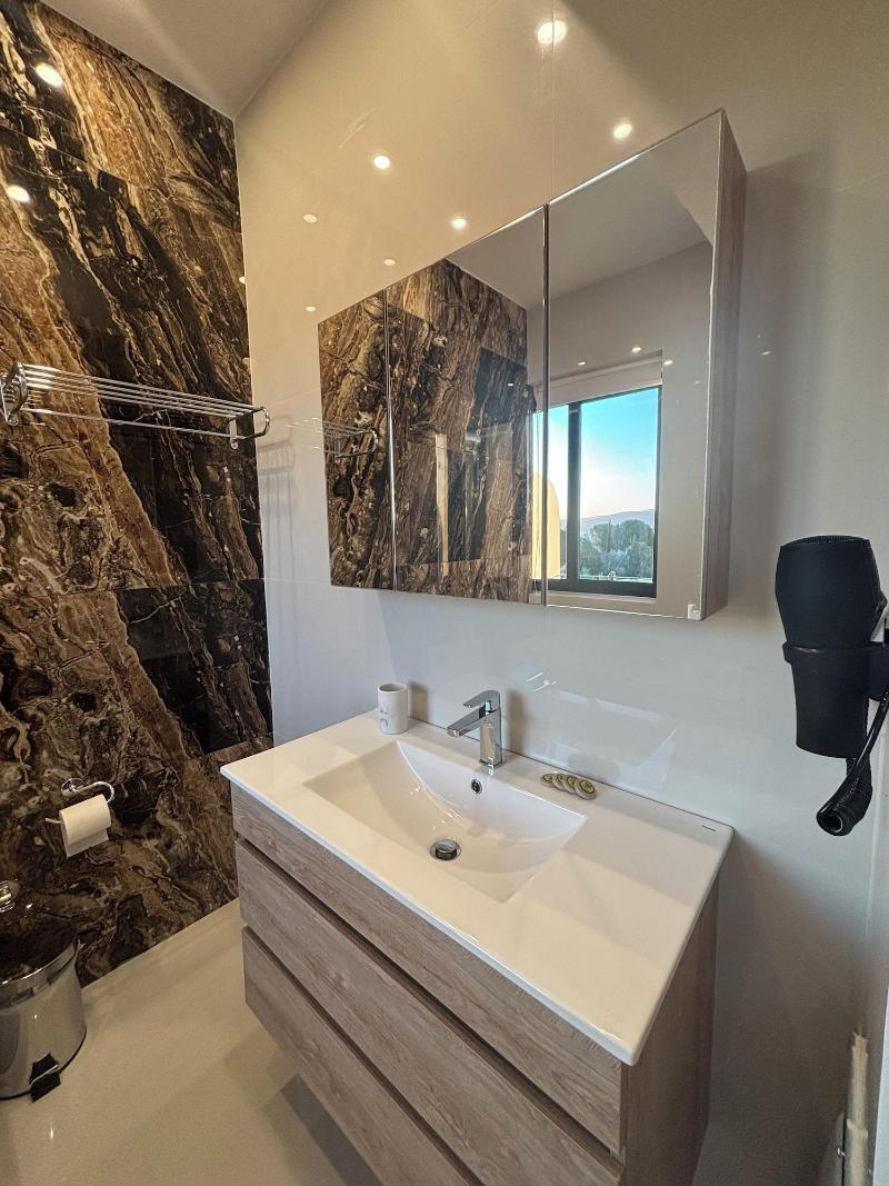 Ampoulos Rooms & Apartments image