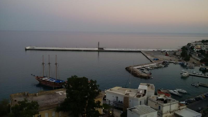 Kastro Hotel image