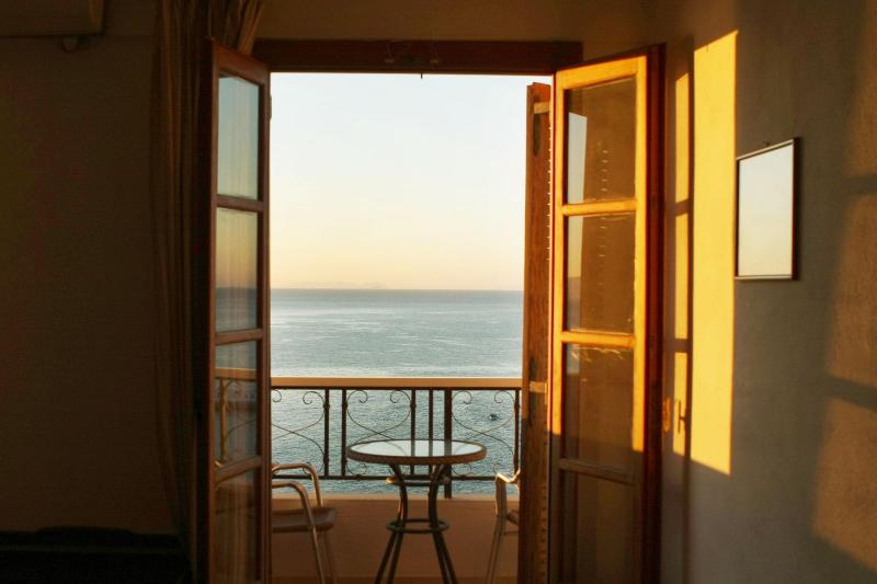 Kastro Hotel image