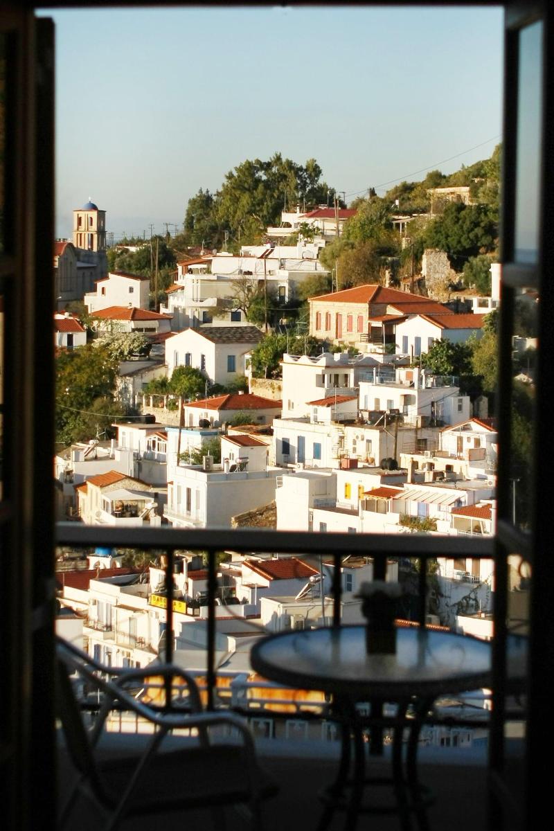 Kastro Hotel image