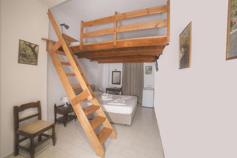 Kastro Hotel image