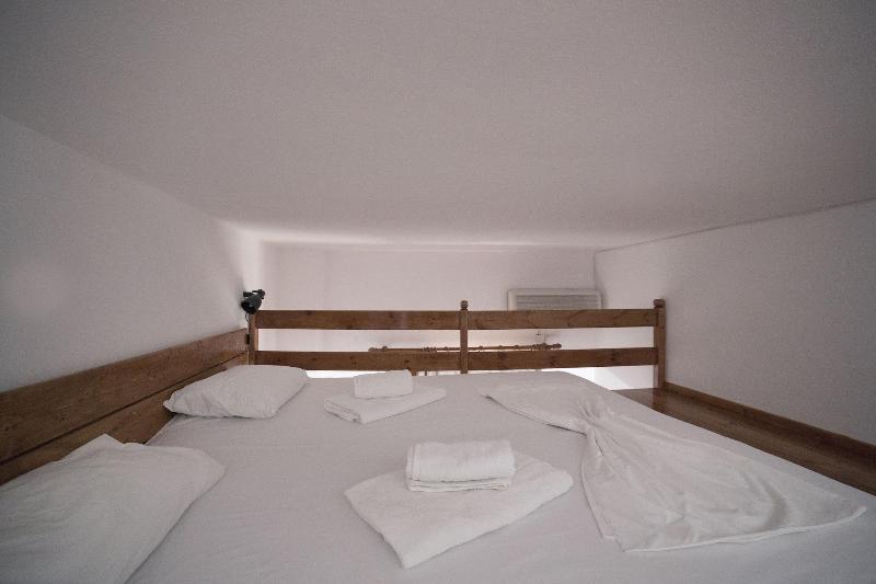 Kastro Hotel image