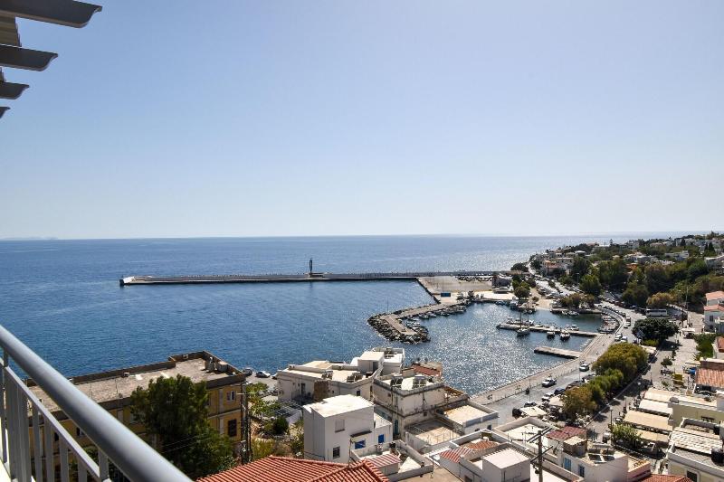 Kastro Hotel image