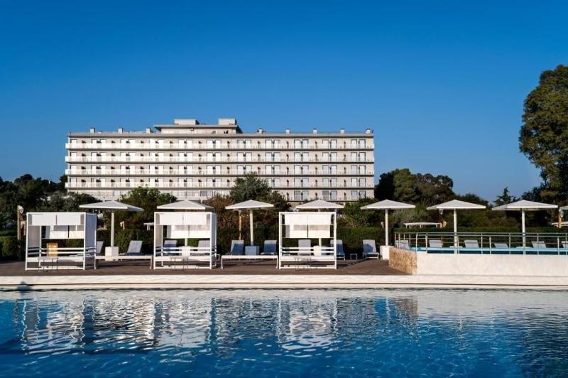 Galaxy Hotel image