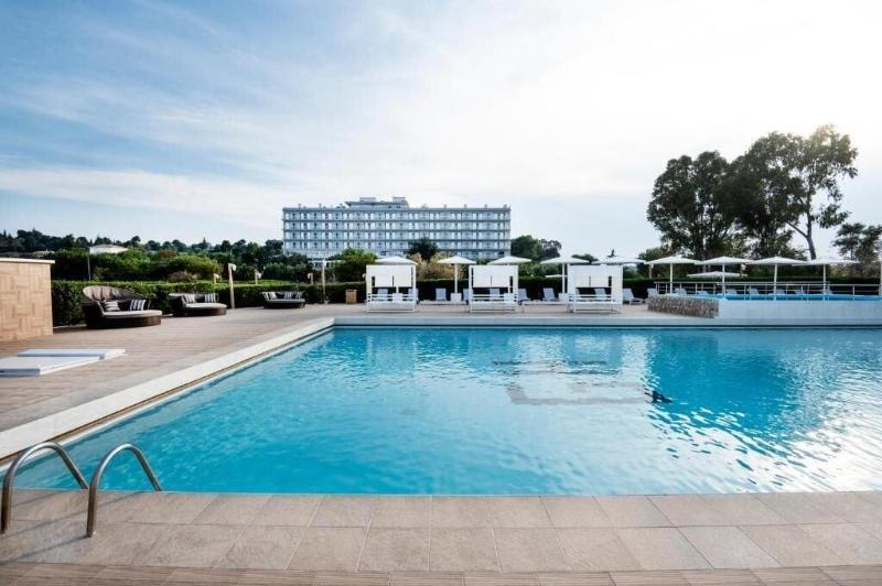Galaxy Hotel image