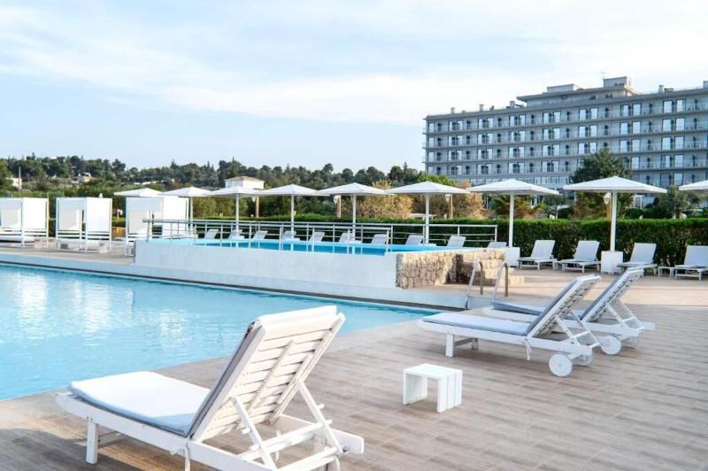Galaxy Hotel image