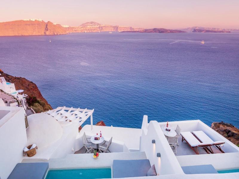 Diamond Luxury Suites image