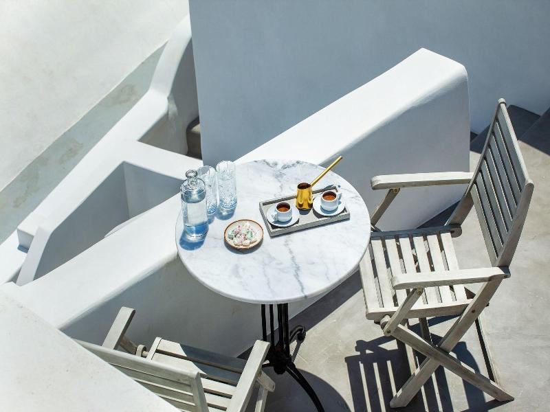 Diamond Luxury Suites image
