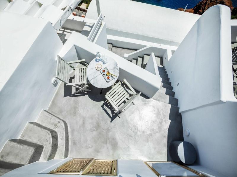 Diamond Luxury Suites image