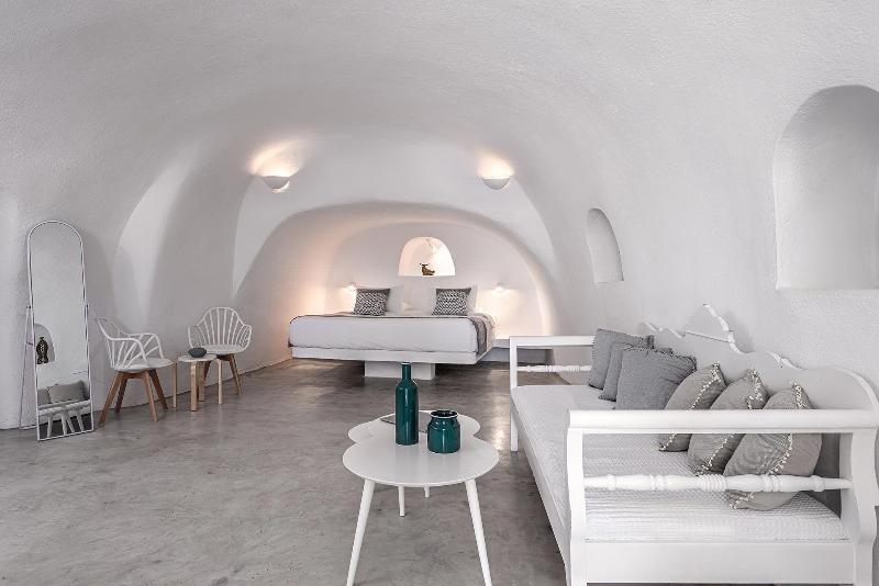 Diamond Luxury Suites image