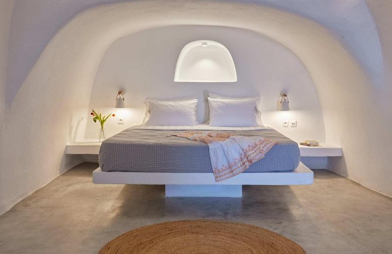 Diamond Luxury Suites image