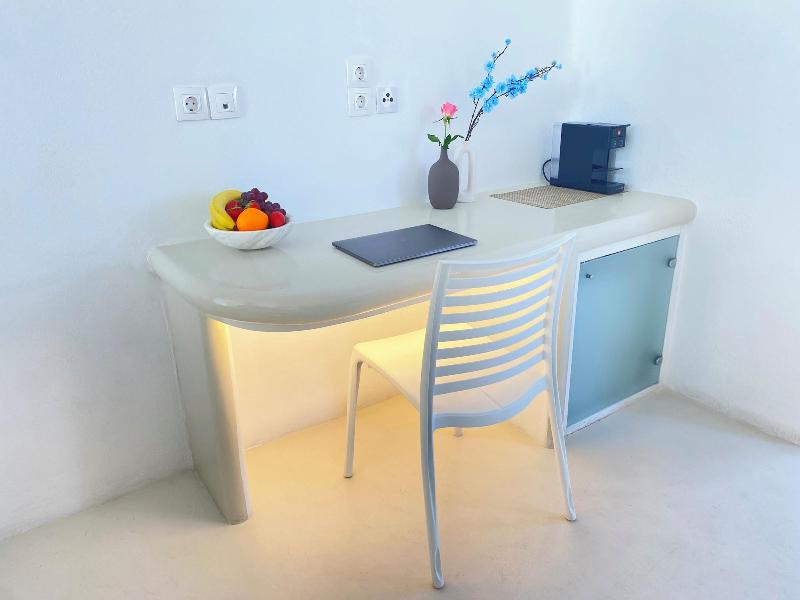 Diamond Luxury Suites image
